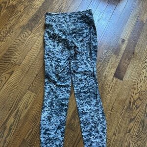 Black and Gray Lululemon  Leggings